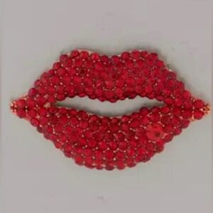 Red Crystal Lip Brooch Metal Base